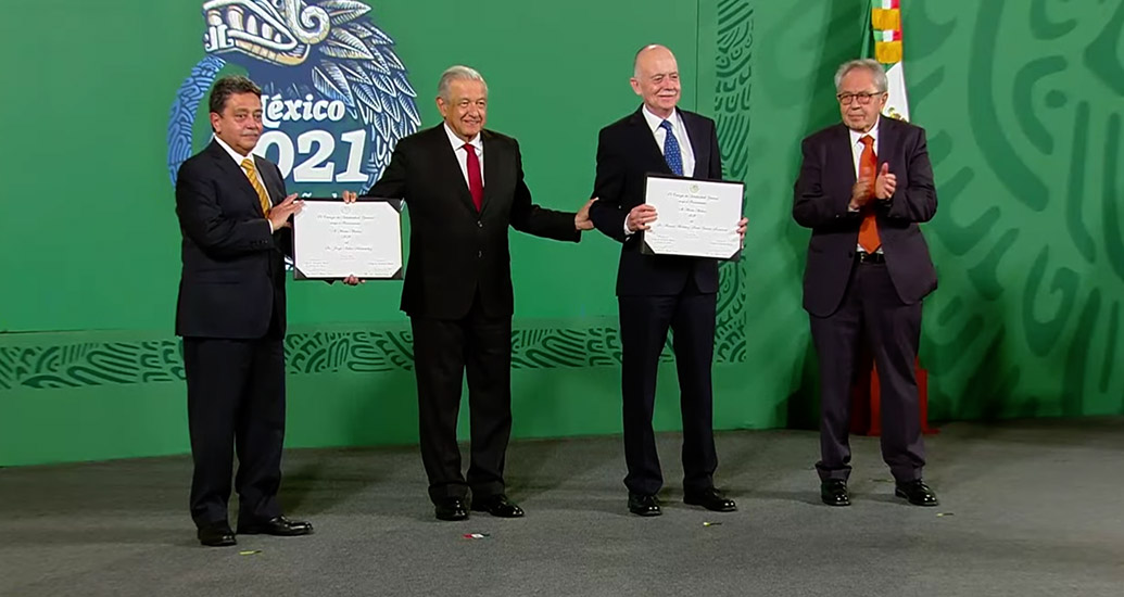 Gobierno de México otorga reconocimiento al Mérito Médico 2021 al Dr. Jorge Salas Hernández y al Dr. Manuel Martínez Lavín.